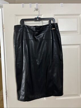Marc New York Black Faux Leather Pencil Skirt